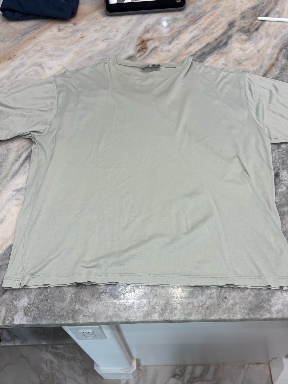 Men's Short-Sleeve Crew Neck T-Shirt in Light Sage